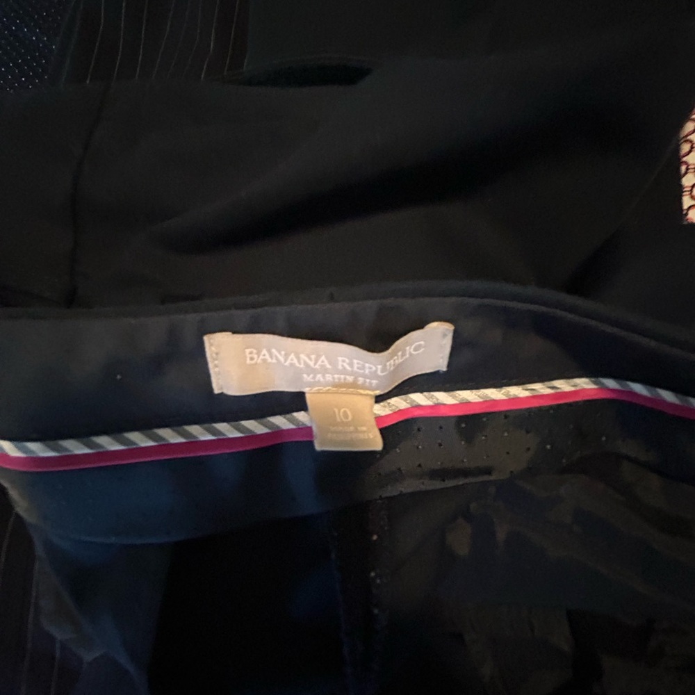 Banana Republic Black and Pink Patterned Women's Pants - Picture 4 of 5
